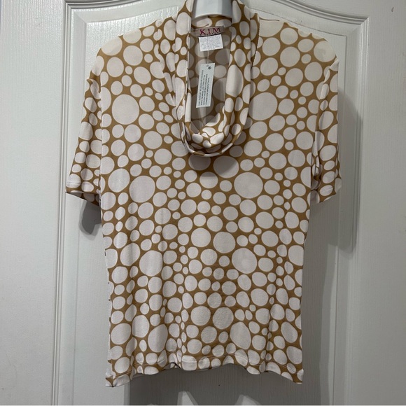 Kim & Co 2-pc beige/white top and skirt size S - Picture 2 of 5